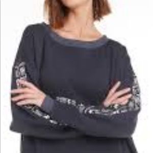 Wildfox Roadtrip Sweatshirt Python track-l